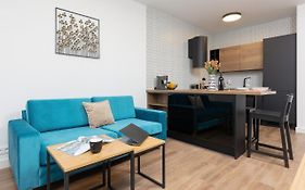 Srodmiescie Warsaw Muranow Apartments With Parking By Noclegi Renters